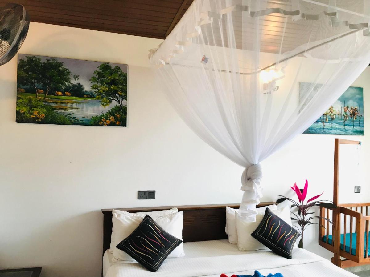 Ella Hide View Hotel Bagian luar foto