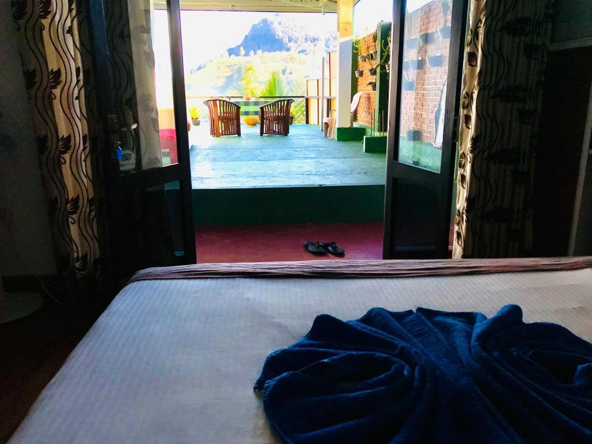 Ella Hide View Hotel Bagian luar foto