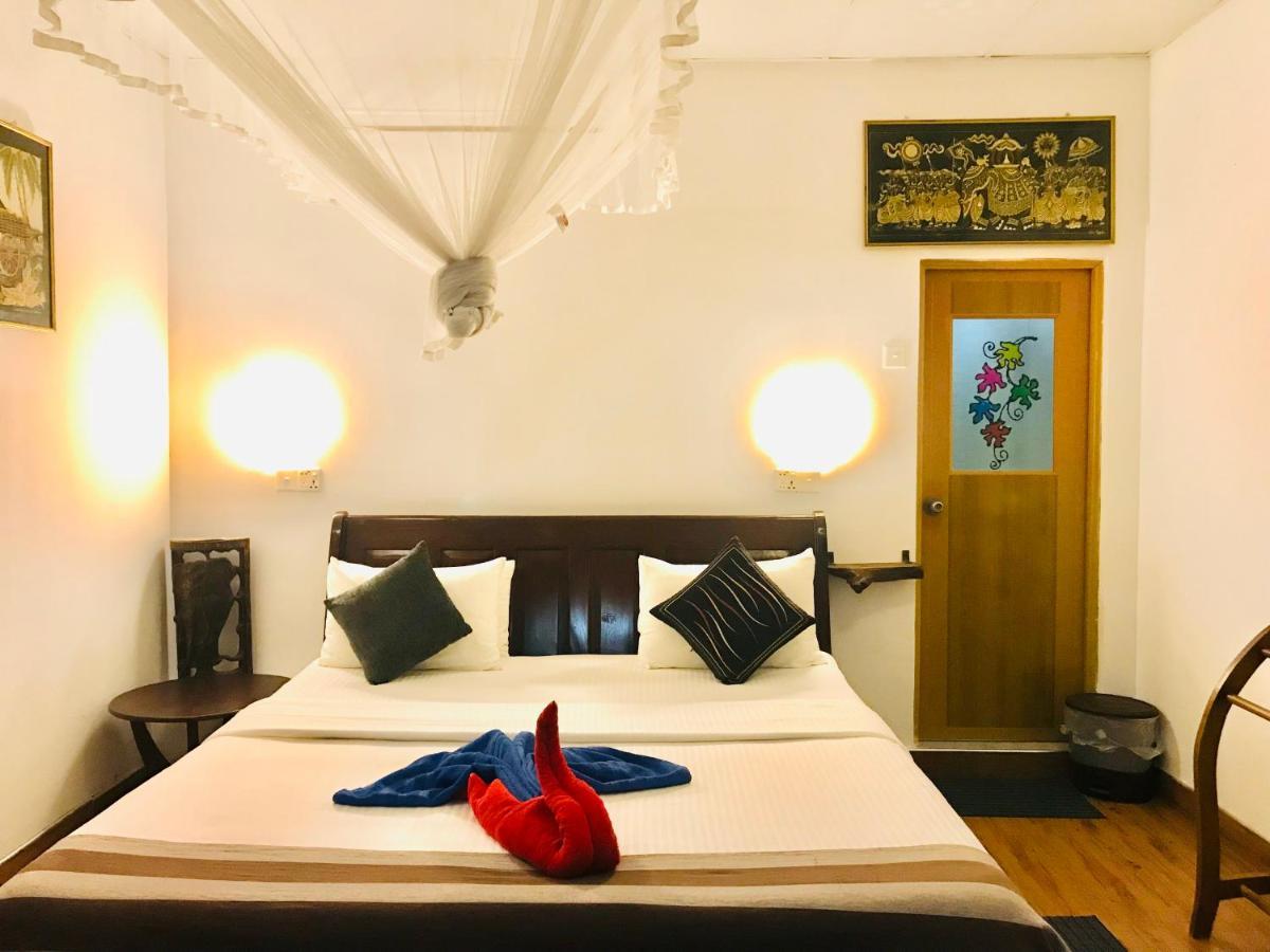 Ella Hide View Hotel Bagian luar foto
