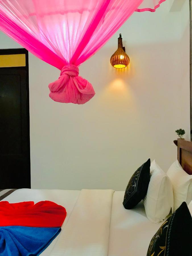 Ella Hide View Hotel Bagian luar foto