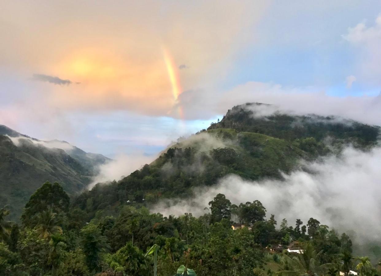 Ella Hide View Hotel Bagian luar foto
