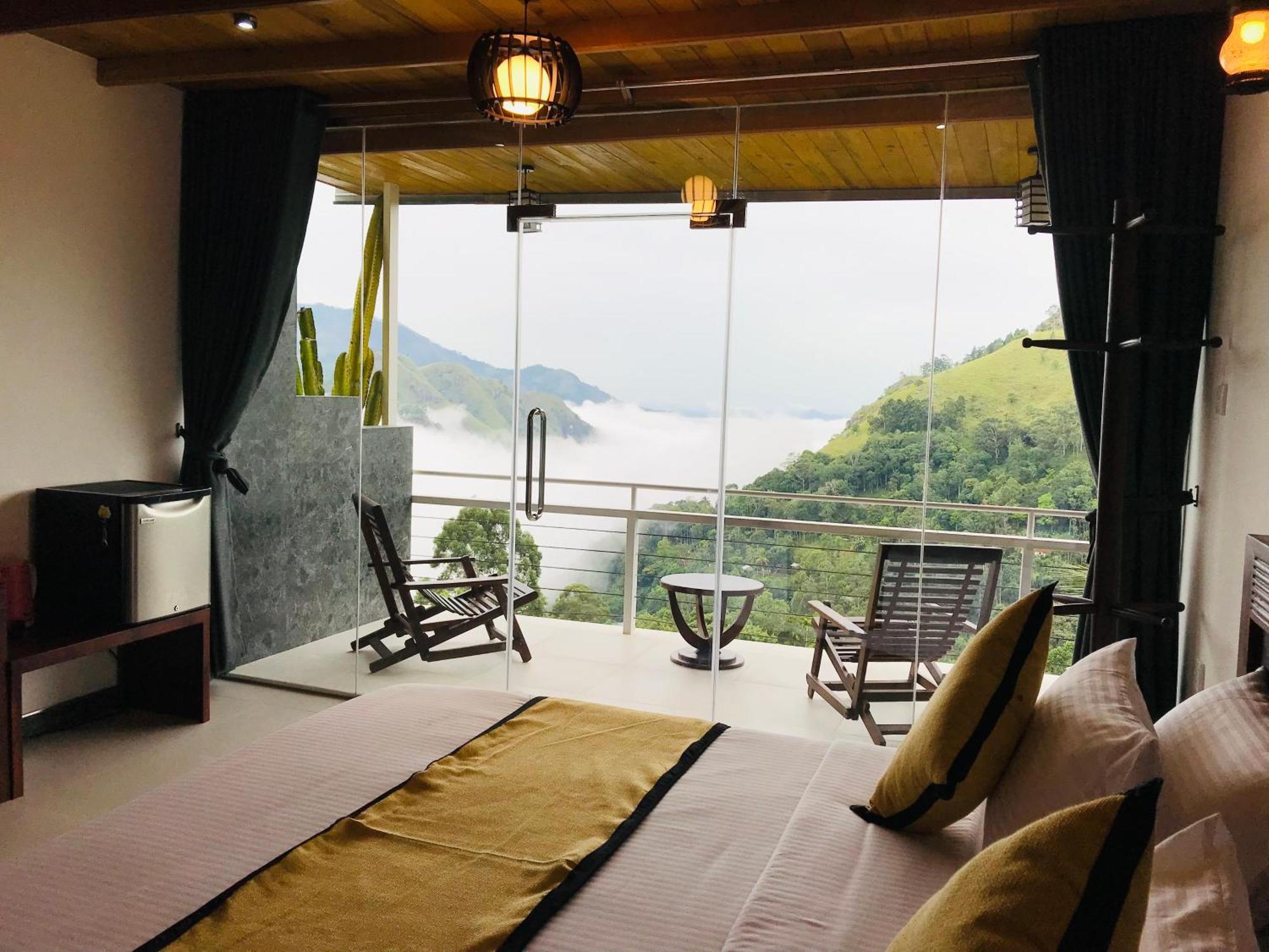 Ella Hide View Hotel Bagian luar foto